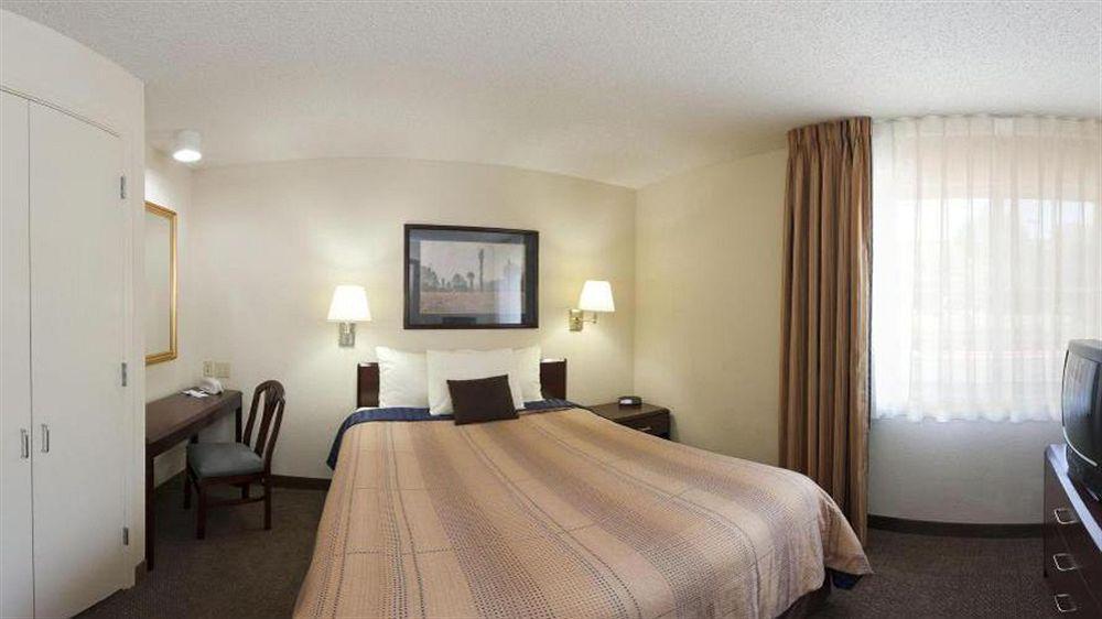 Sonesta Simply Suites Dallas Galleria Exteriör bild