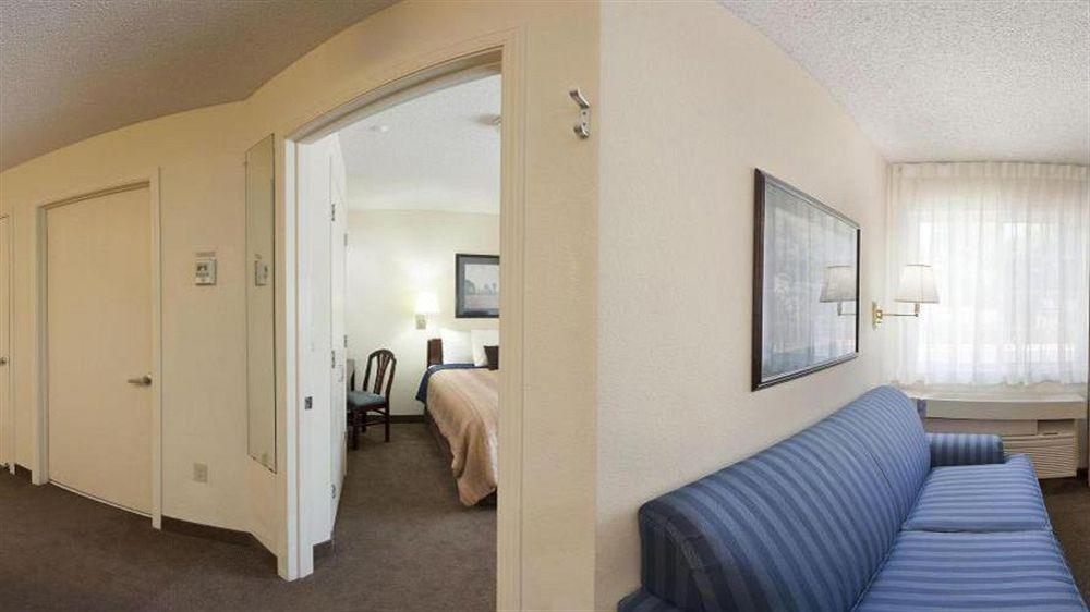 Sonesta Simply Suites Dallas Galleria Exteriör bild